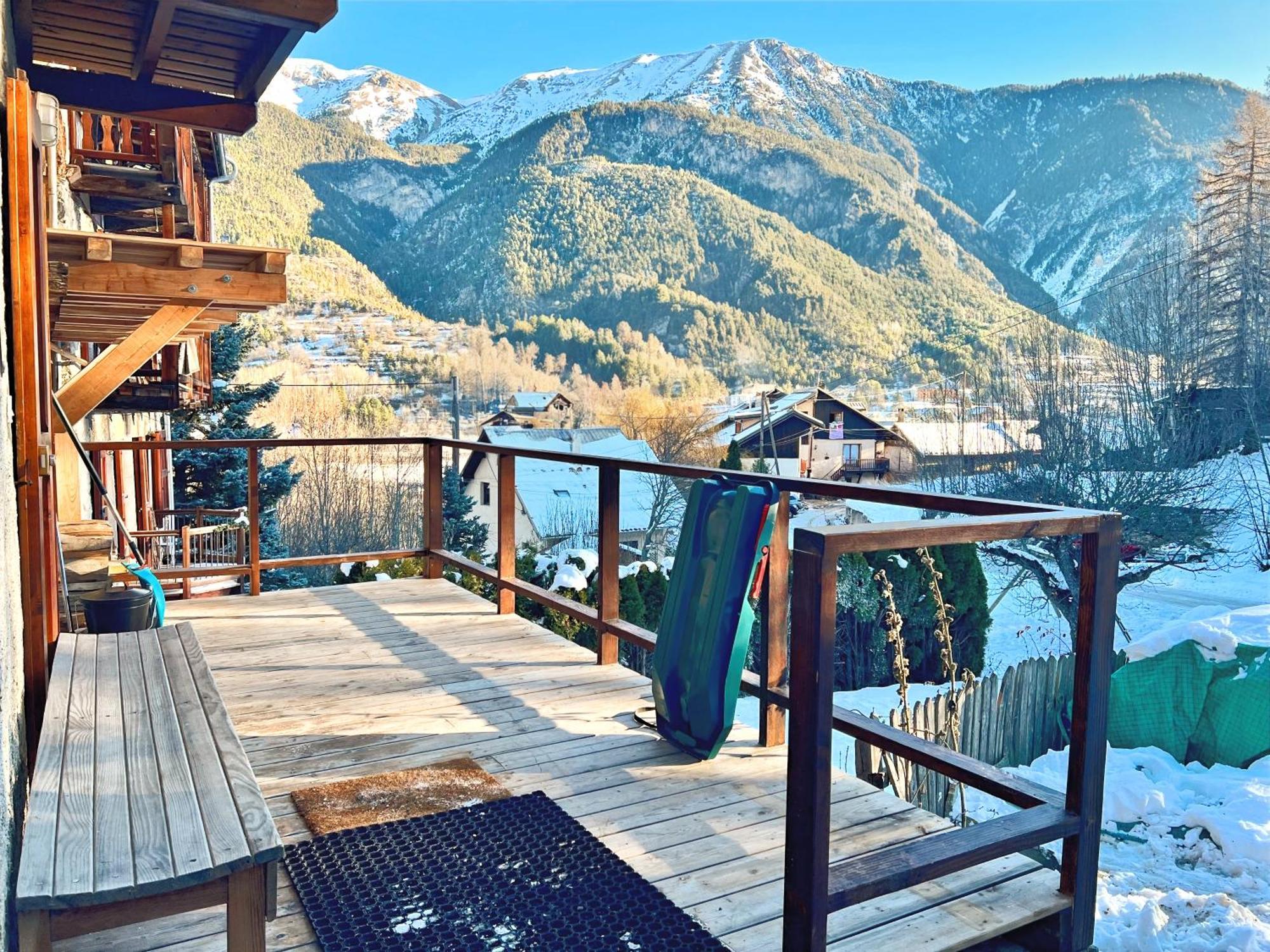 Charmante Maison De Montagne Briançon Exterior foto
